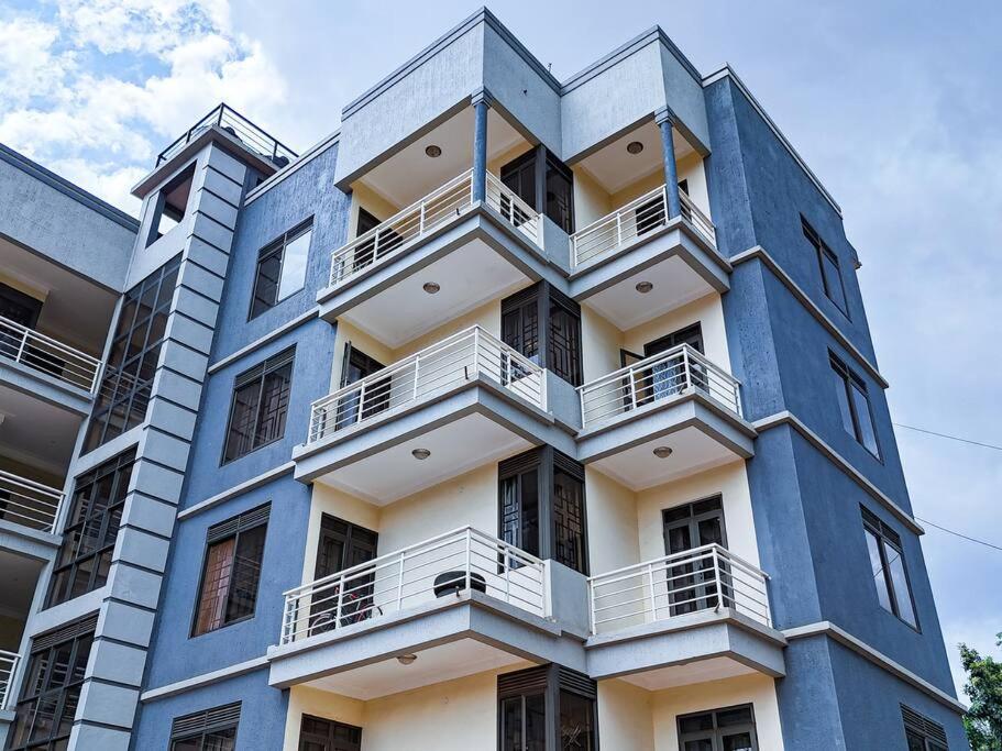house 22